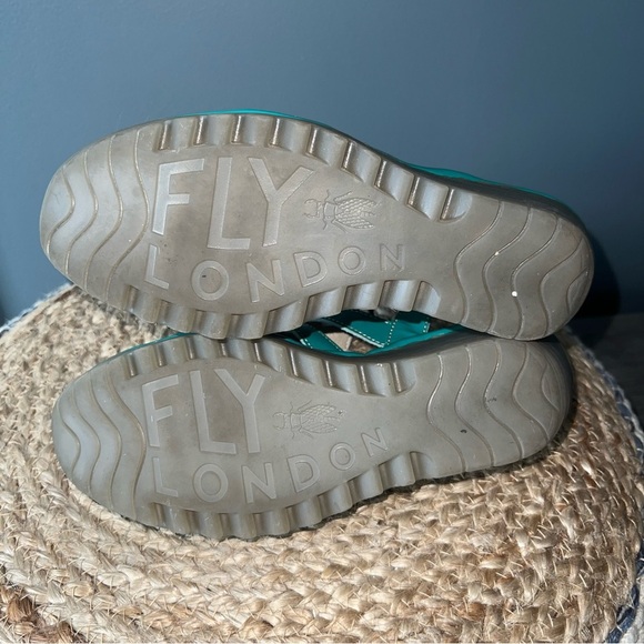 Fly London Yita Lace Up Leather Wedge Sandals - Picture 6 of 7